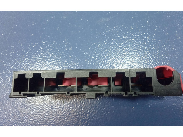 Pojistková skříňka 106887, 106887 BMW M2 F87 2019