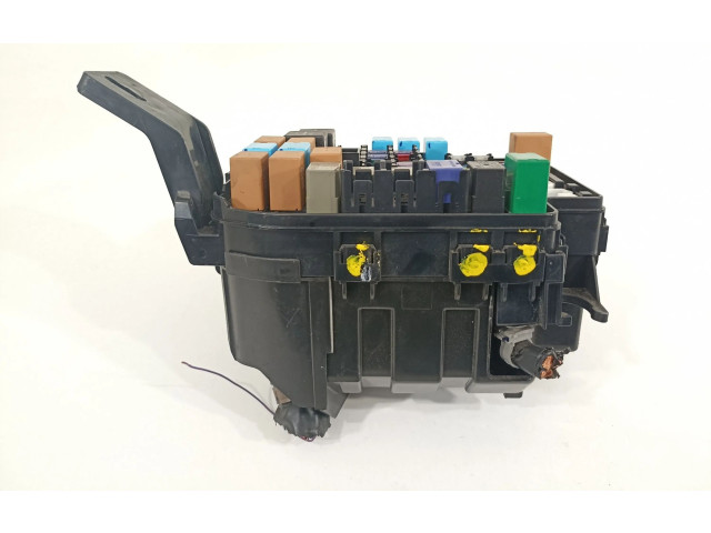 Pojistková skříňka Řídící jednotka BSM D09W66767, 72547835AB1 Mazda CX-3 2018