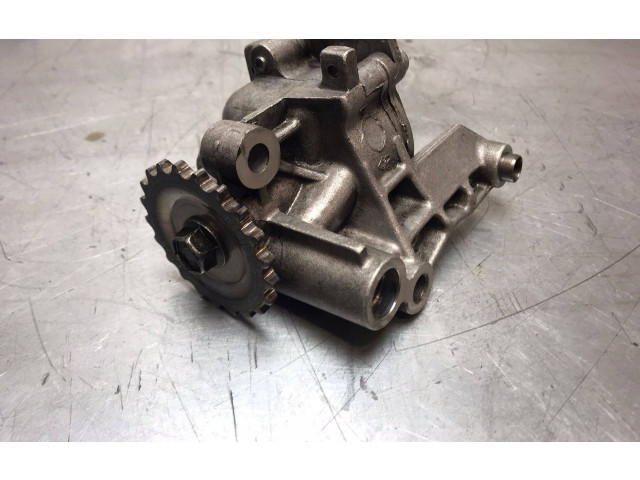 Масляный насос   045115105C  Skoda Fabia Mk2 (5J) 