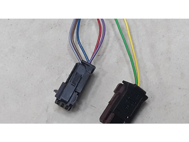 Зеркало электрическое        Citroen C5  2001-2004 года   