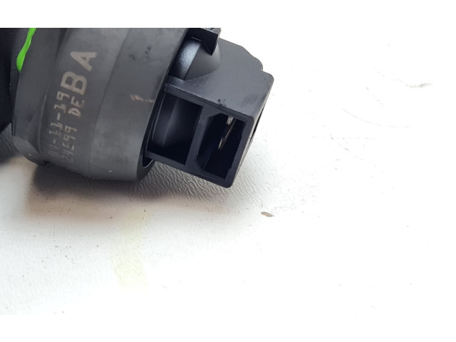 Vstřikovač 038130073AG, 0414720215 Volkswagen Caddy BJB