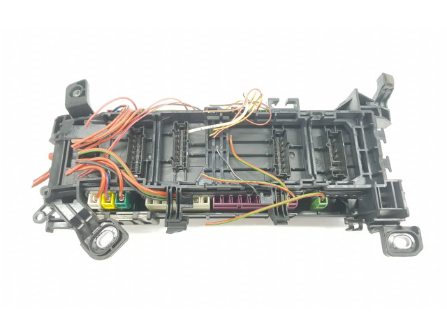 Блок предохранителей A2465400040, A2469066600 Mercedes-Benz A W176