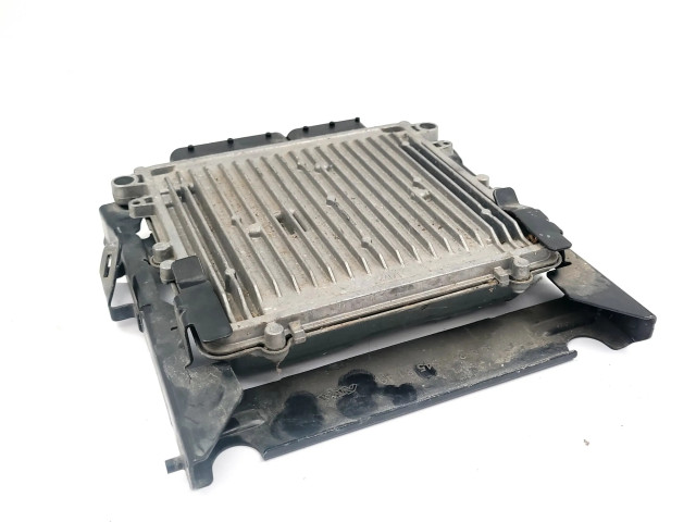 Řídící jednotka A6421509991, 0281813392 Mercedes-Benz E W211 2007