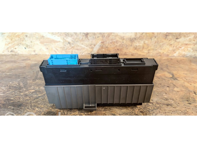   Pojistková skříňka 9119446   BMW X1 E84 2010