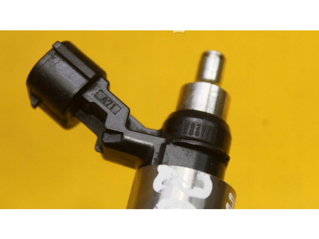 Форсунка     Renault Clio IV   