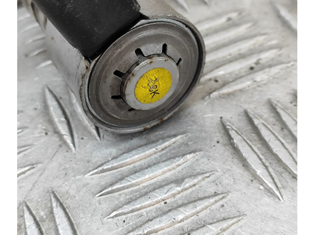 Топливная рампа 04L130089E, 04L130764   Audi A1   для двигателя CFHB