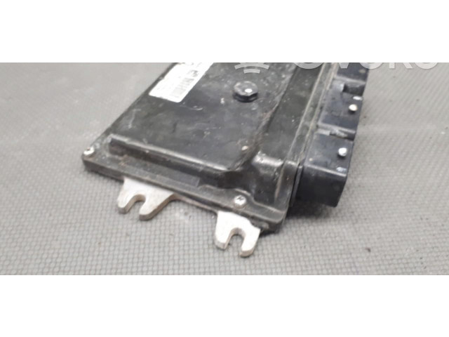 Řídící jednotka MEC93-060 Nissan Note (E11) 2010