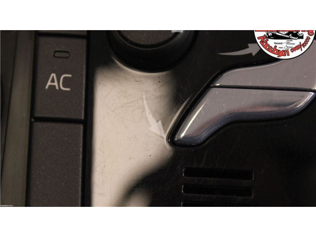 Блок управления климат-контролем 30795271   Volvo V70