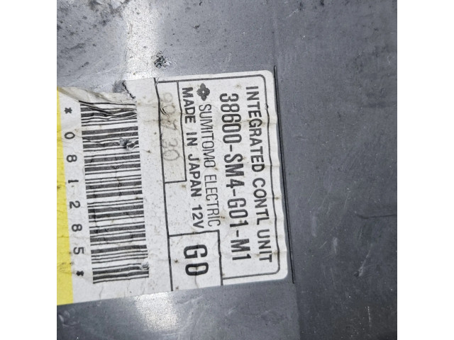 Блок предохранителей  38600SM4G01M1   Honda Accord    