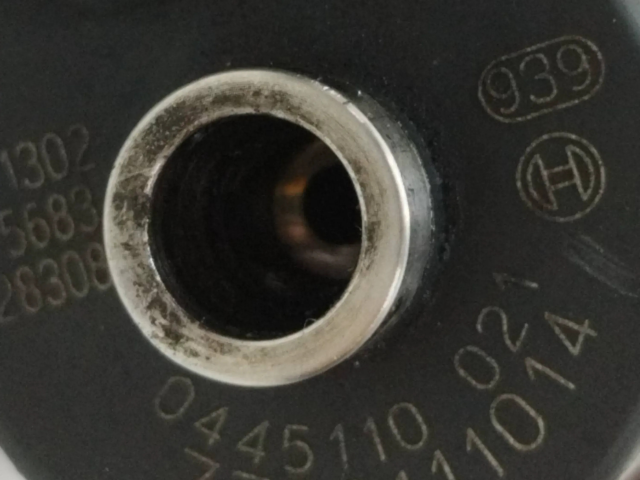 Vstřikovač 7700111014, 0445110021 Renault Megane I pro naftový motor 1.9 F9Q