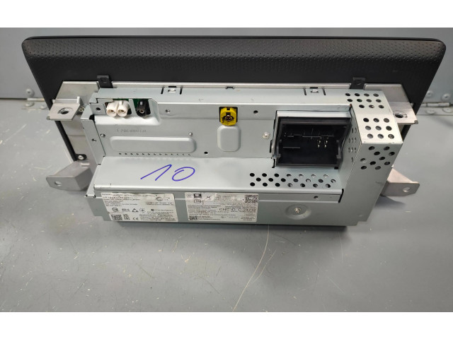 Дисплей 5E3035869C Skoda Octavia Mk4