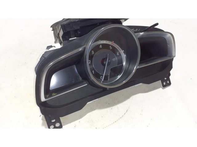 Панель приборов BJE155430 Mazda CX-3