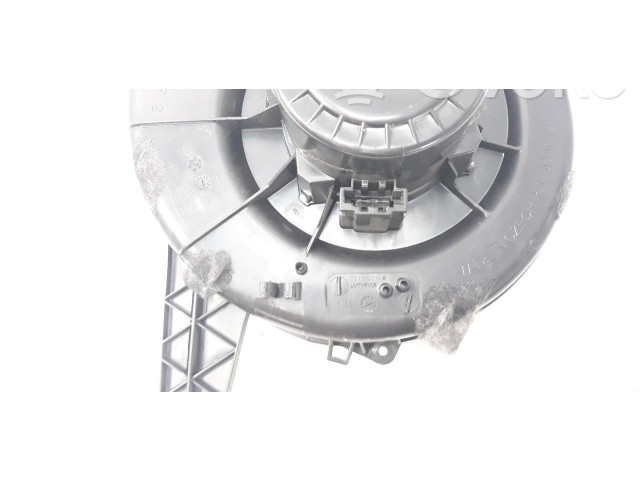 Вентилятор печки 6R1819015A Audi A1