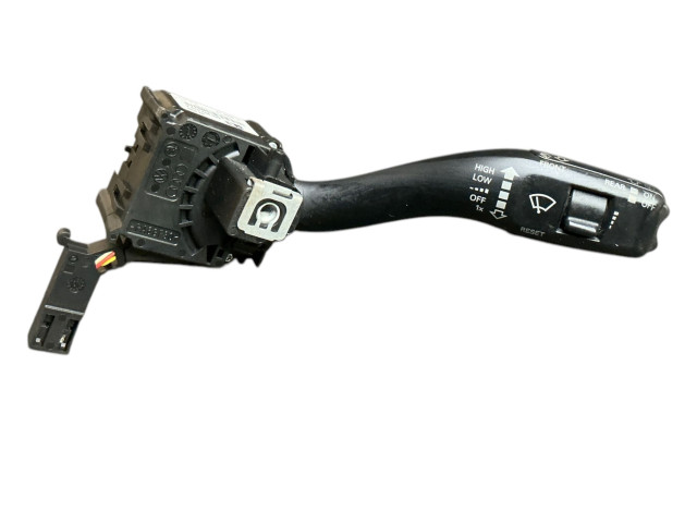 Ручка стеклоочистителей 8P0953519E, 10004012   Audi A3 S3 A3 Sportback 8P