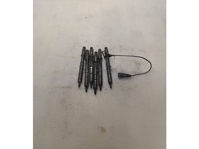 Vstřikovací lišta 059130201e Audi A6 S6 C5 4B AKN