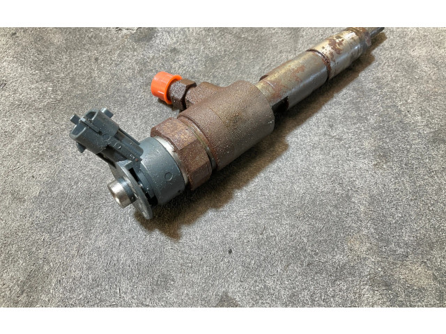 Форсунка 0445110566    Peugeot Partner III  DV5RD 