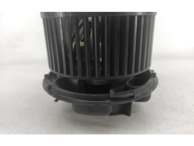 Вентилятор печки 0100968G Renault Twingo II