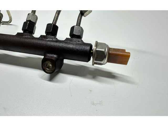 Топливная рампа 9824940080, 181093880   Peugeot Partner III   для двигателя BHY