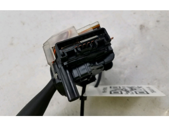 Ручка стеклоочистителей 84652B1010, Y0-9705L Daihatsu Materia