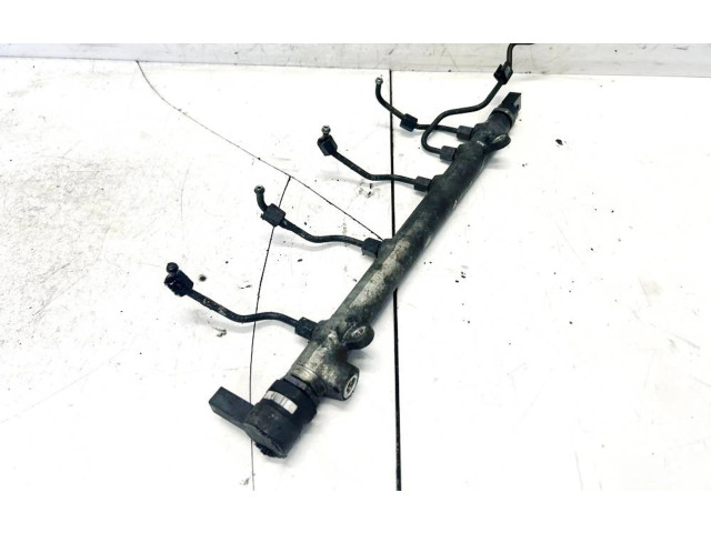 Vstřikovací lišta 0445214038 Mercedes-Benz Vito Viano W639