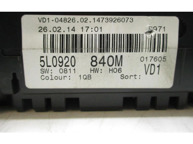 Панель приборов 5L0920840M   Skoda Yeti (5L)       