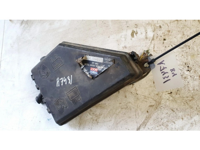 Блок предохранителей 000210, 183027112601 Rover 75