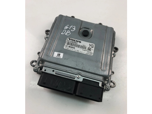 Блок управления двигателем Блок управления 31336983, 0281018414   Volvo V70