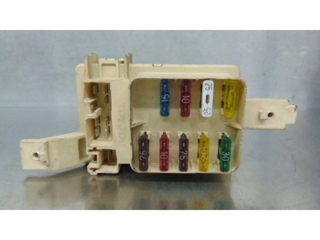   Pojistková skříňka    Toyota Starlet (P80) IV 1989