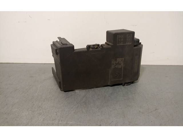 Pojistková skříňka Řídící jednotka BSM 9666527580 Peugeot 3008 I 2014