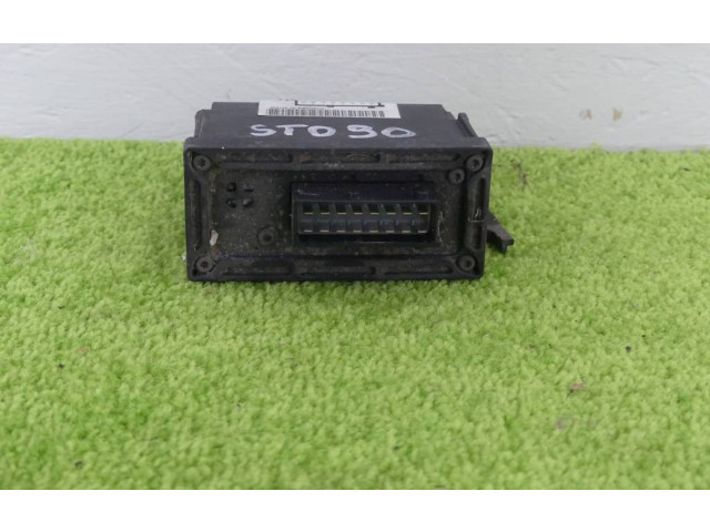 Блок управления 30881721-002   Volvo V70