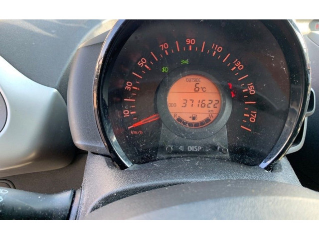 Přístrojová deska  Peugeot 108 2014 B000777980  