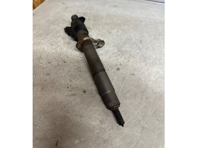 Форсунка 31303238, 100928    Volvo V70  D 4164 T 