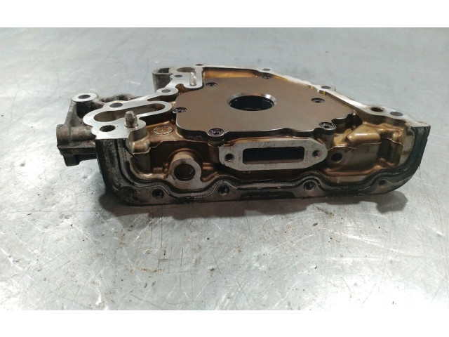 Масляный насос  CHZC 04E115109D  Skoda Rapid (NH) 