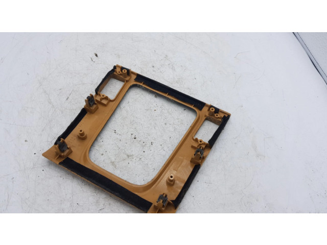 Отделка рычага переключения передач (пластиковая)