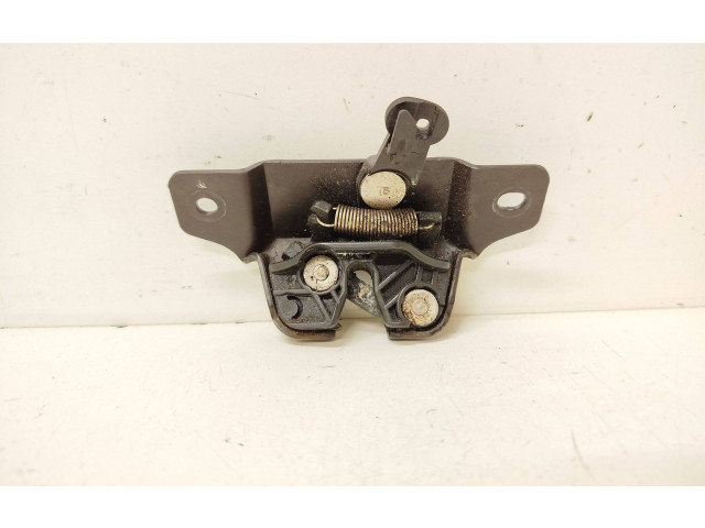 Замок багажника     Peugeot 406 1996 - 1999 года