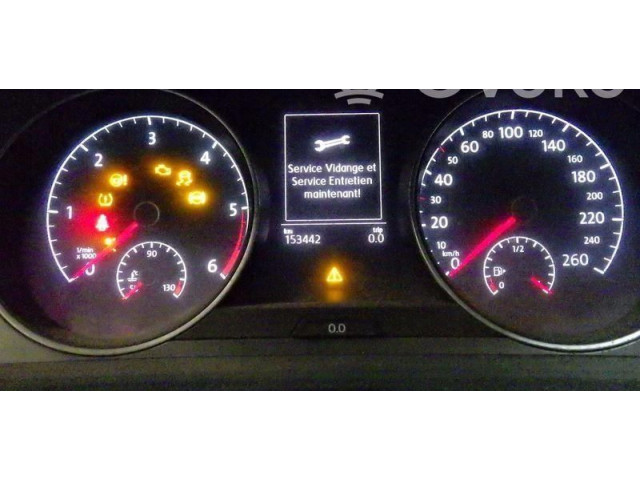 Панель приборов 5G1920741A Volkswagen Golf VII