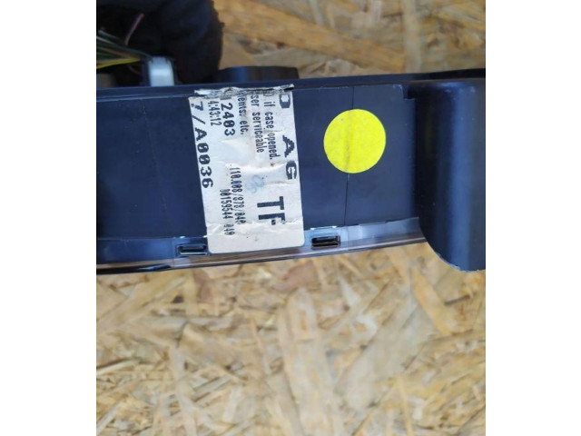 Панель приборов YAC112403 Rover 75