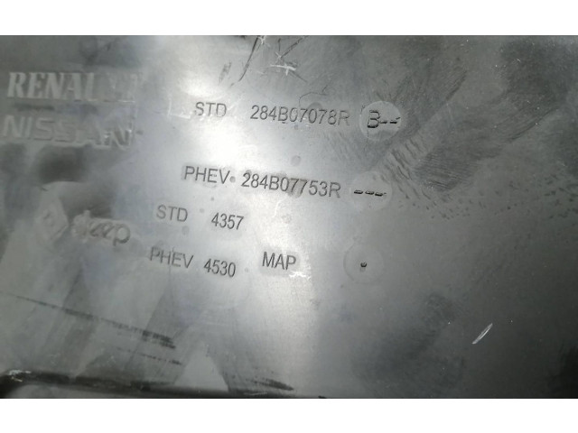 Pojistková skříňka 284B07753R, 284B07078R Renault Captur II 2021