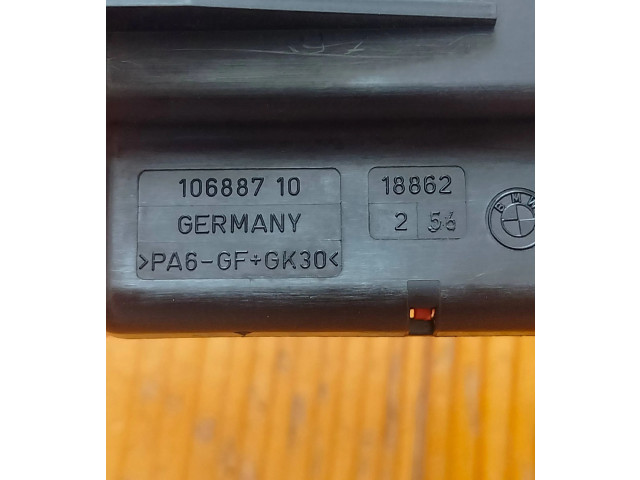 Блок предохранителей  10688710, 18862   BMW 1 E81 E87    