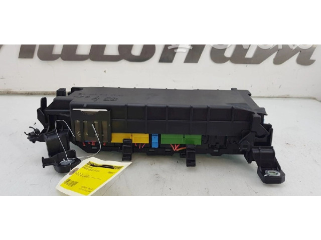 Блок предохранителей  A24654003, A2465400140   Mercedes-Benz A W176    