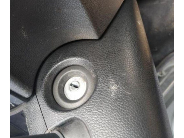 Ручка стеклоочистителей Dacia Logan I