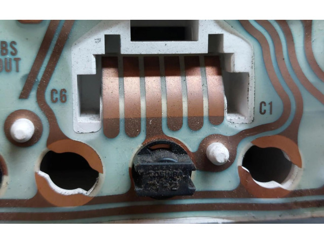 Панель приборов Rover 25