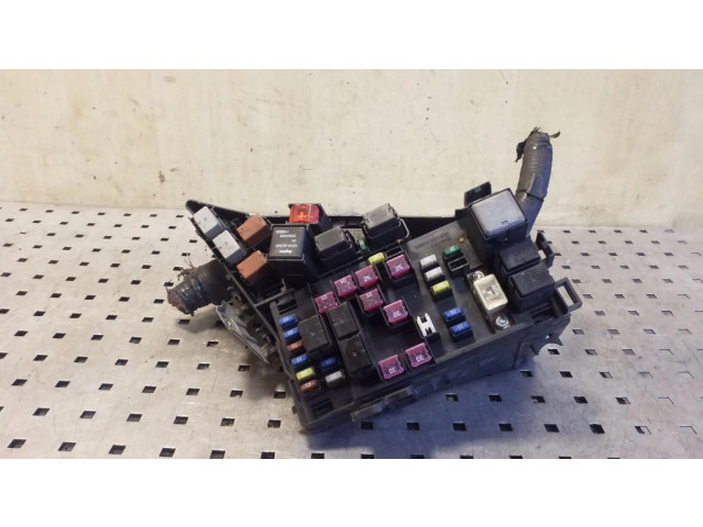 Pojistková skříňka MB100200B Subaru Legacy 2007