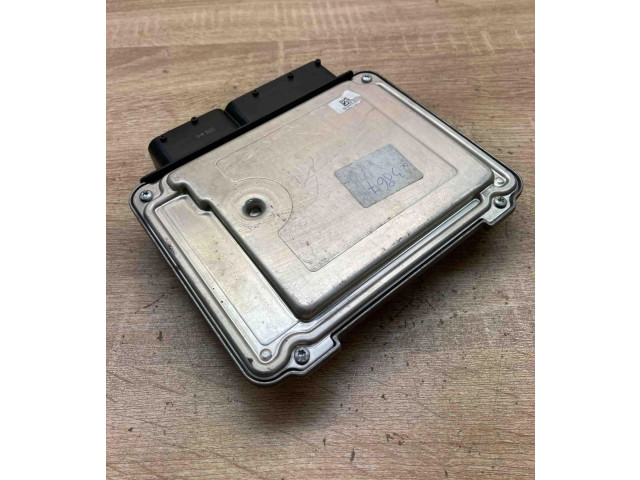 Řídící jednotka 03G906021CG, 0281012746 Volkswagen Caddy 1996