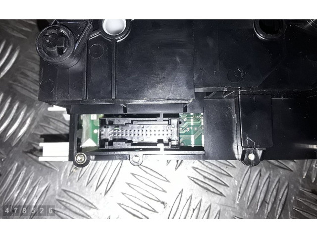 Блок управления климат-контролем 1688300485 Mercedes-Benz A W168