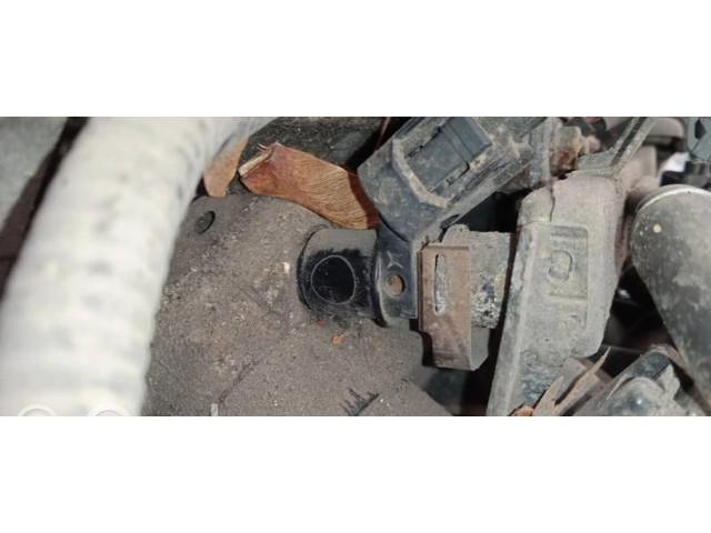 Топливная рампа Honda FR-V 1.7