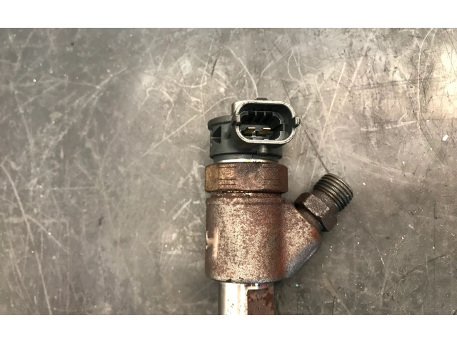 Vstřikovač 338002F610   KIA Sorento    D4HB 