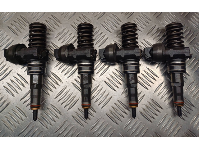 Жиклер (жиклеры) (форсунка (форсунки) 0414720215, 038130073AG Volkswagen Golf Plus