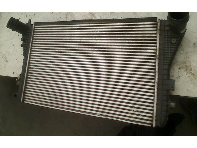 Интеркулер 1K0145803BP, 1K0145803BP Volkswagen Golf VI