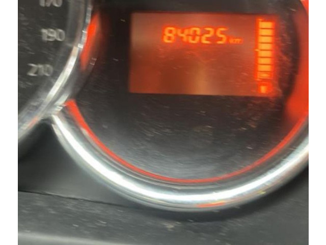 Генератор 231008918R Dacia Sandero